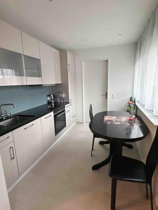 Neubau In Zuerich Oerlikon Leilighet Eksteriør bilde