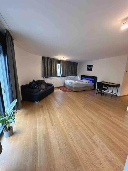 Neubau In Zuerich Oerlikon Leilighet Eksteriør bilde